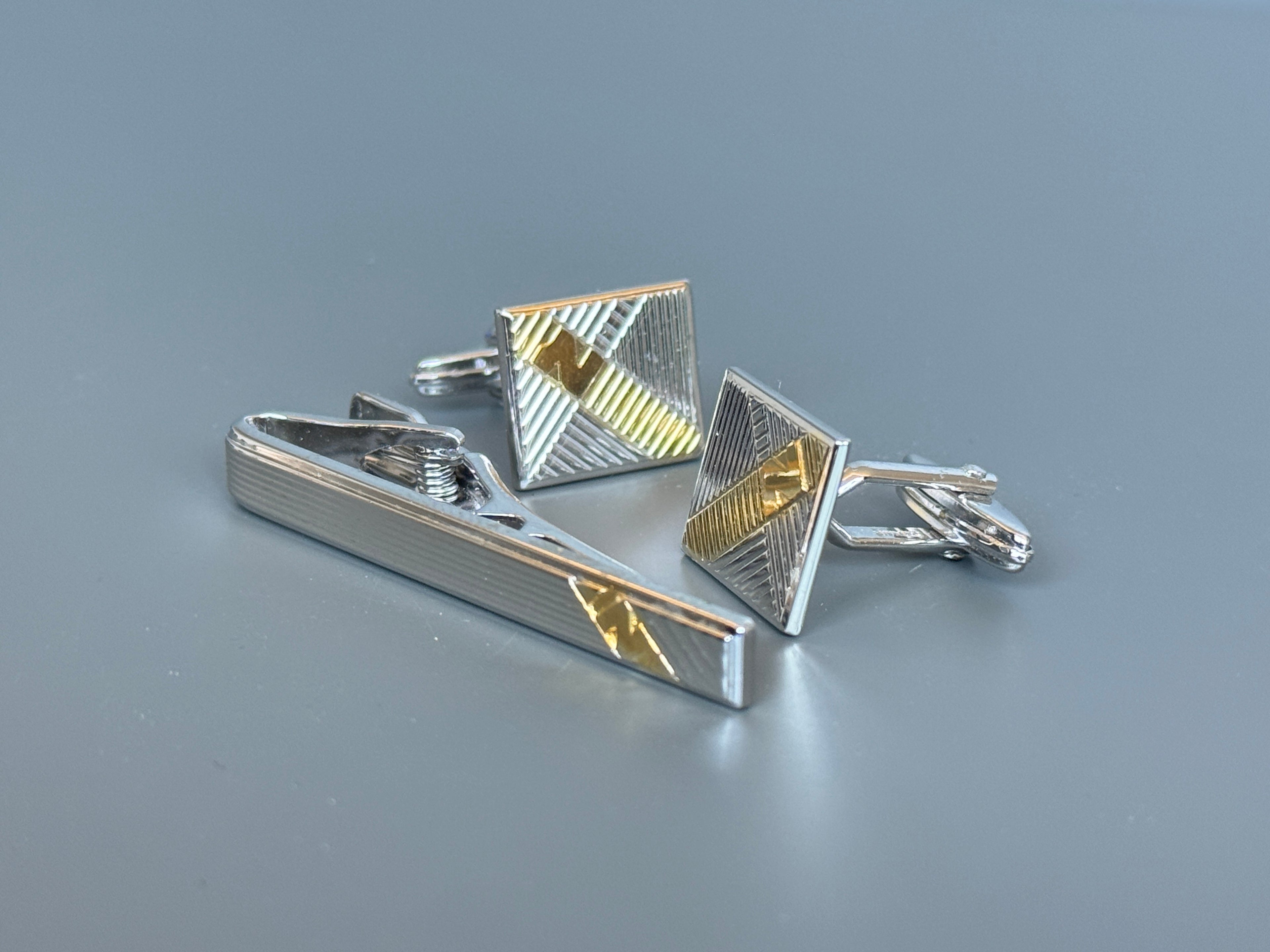 Nina Ricci Paris Men's Accessory Set – Silver & Gold Detailed Cufflinks and Tie Pin | Luxury Gift Box