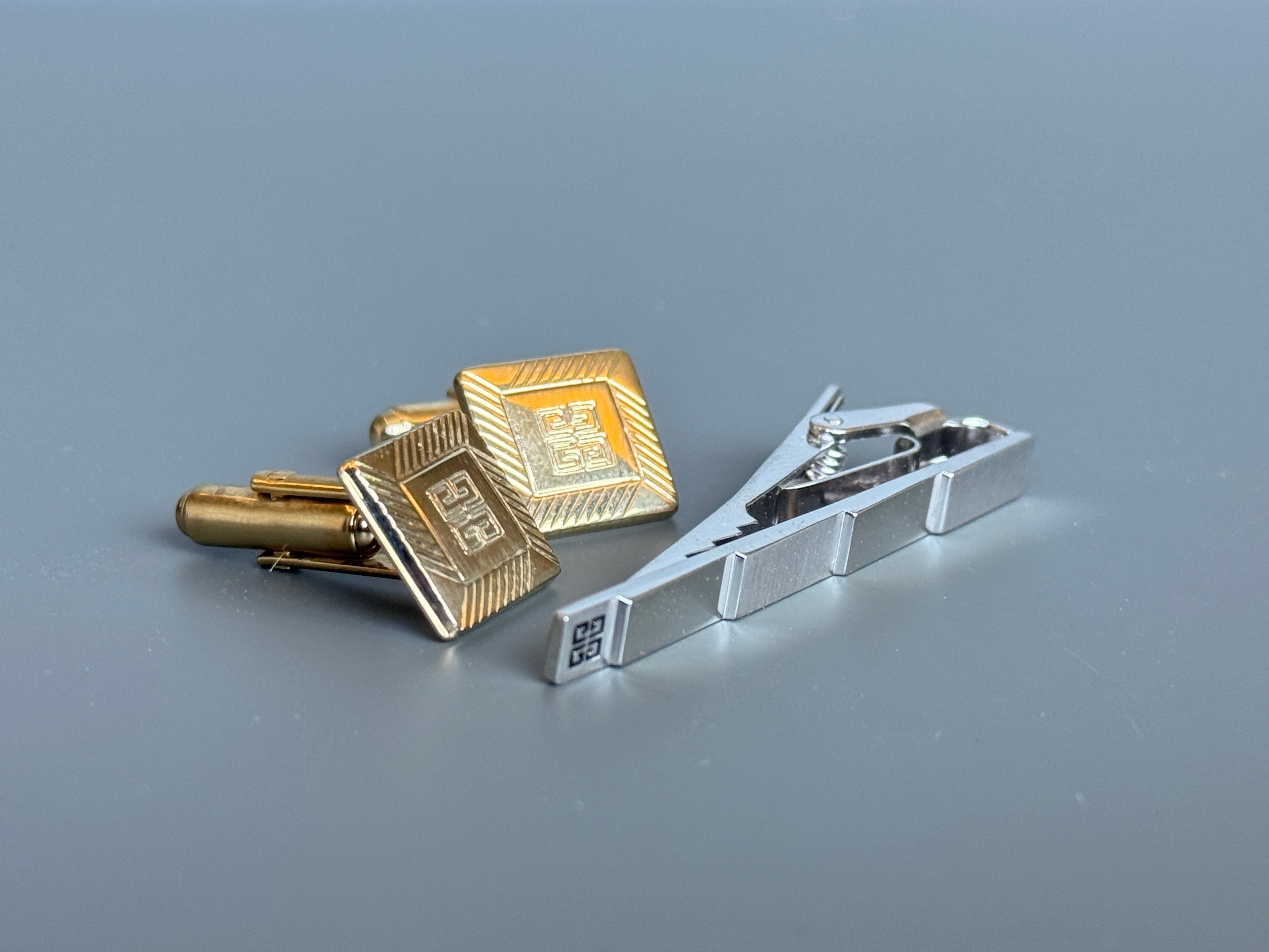 Givenchy Tie Pin & Cufflink Set - Silver & Gold, Iconic Logo (Vintage / Collectible)