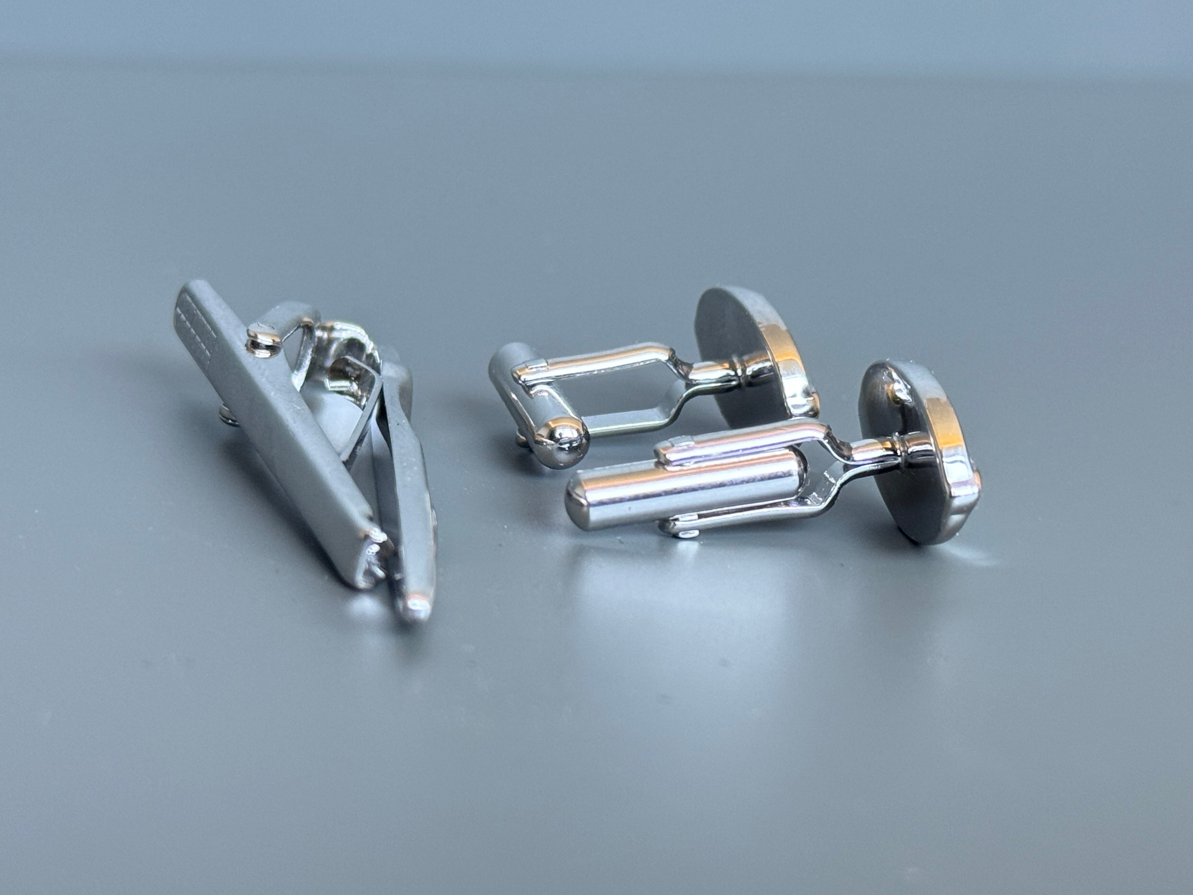 U.P Renoma Tie Pin and Cufflink Set - Stylish Men's Accessories