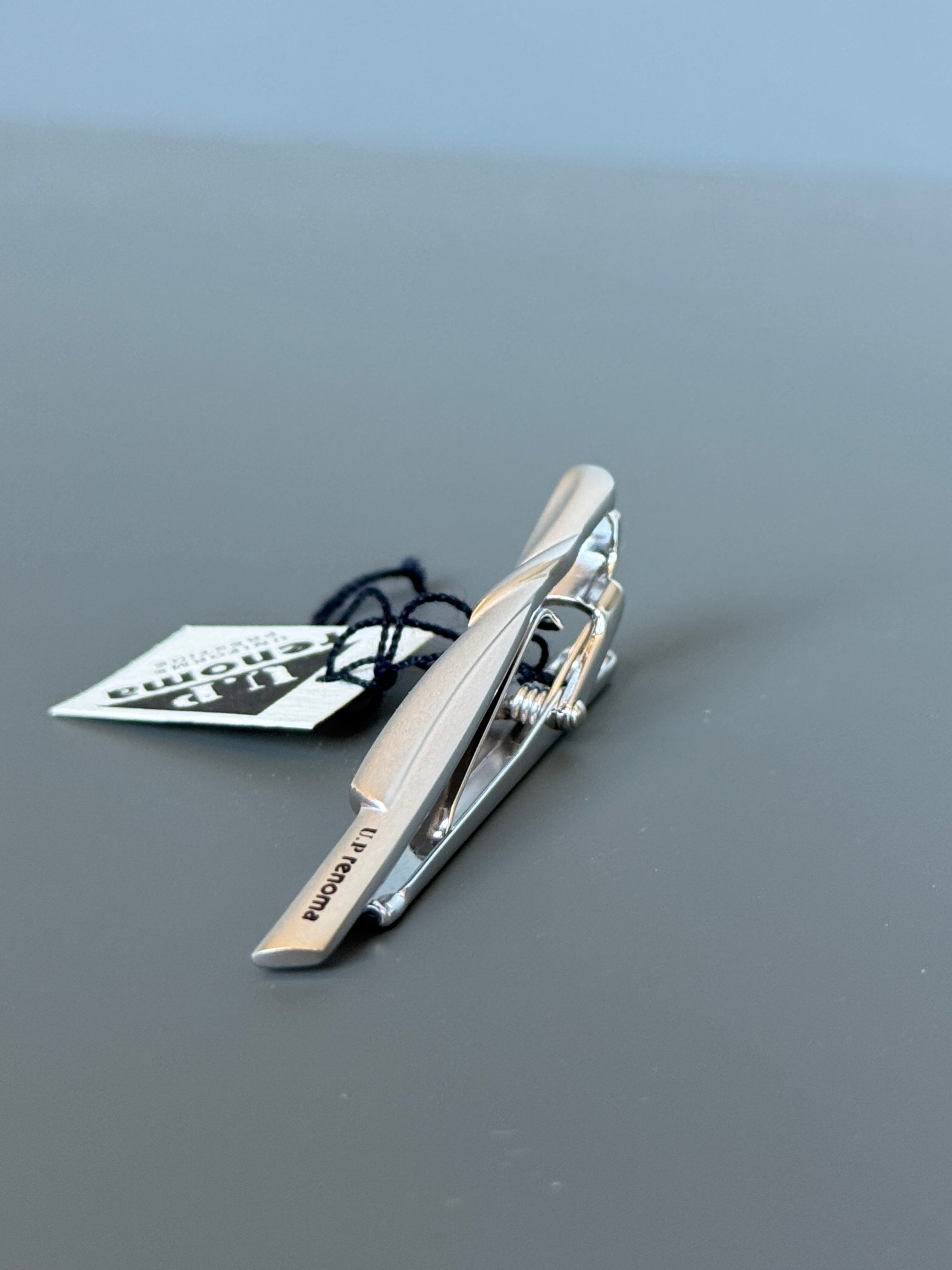 U.P Renoma Tie Clip - Minimalist Silver Tone Design (Vintage / Collectible)