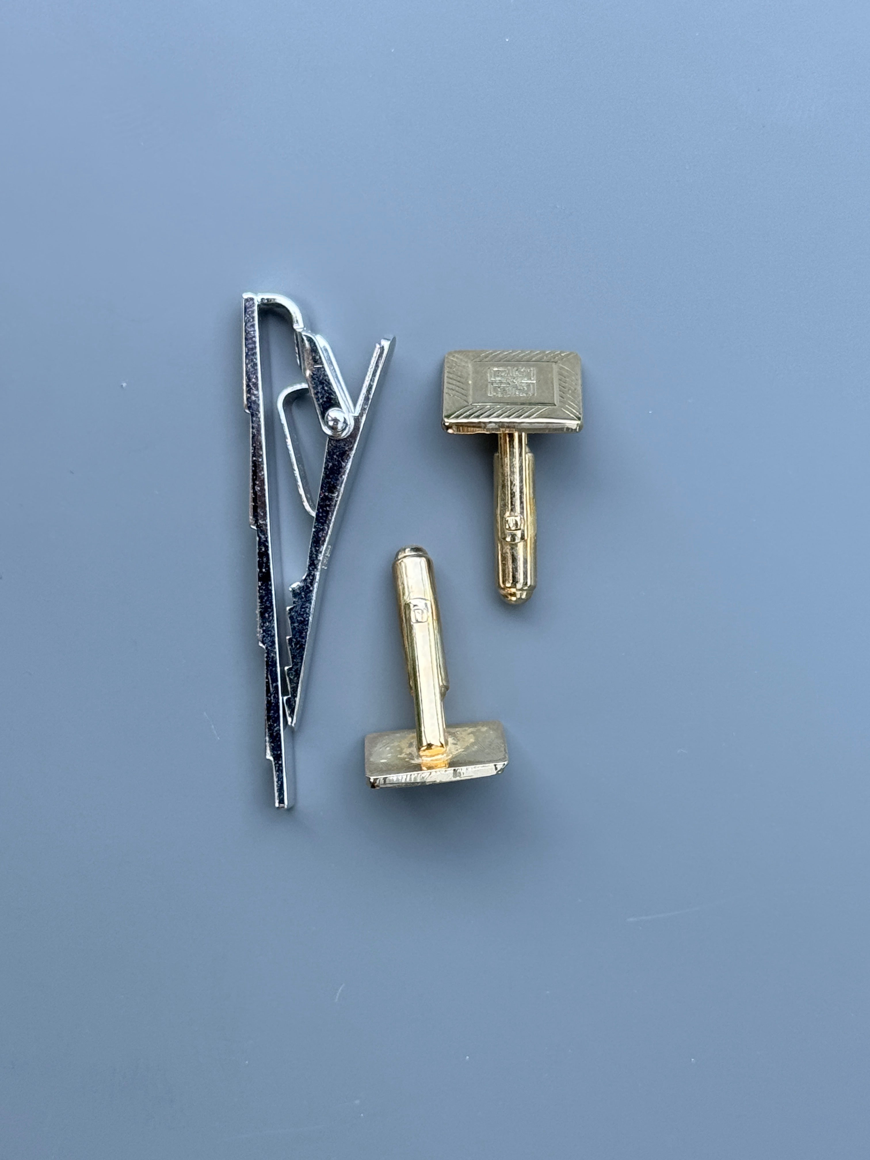 Givenchy Tie Pin & Cufflink Set - Silver & Gold, Iconic Logo (Vintage / Collectible)