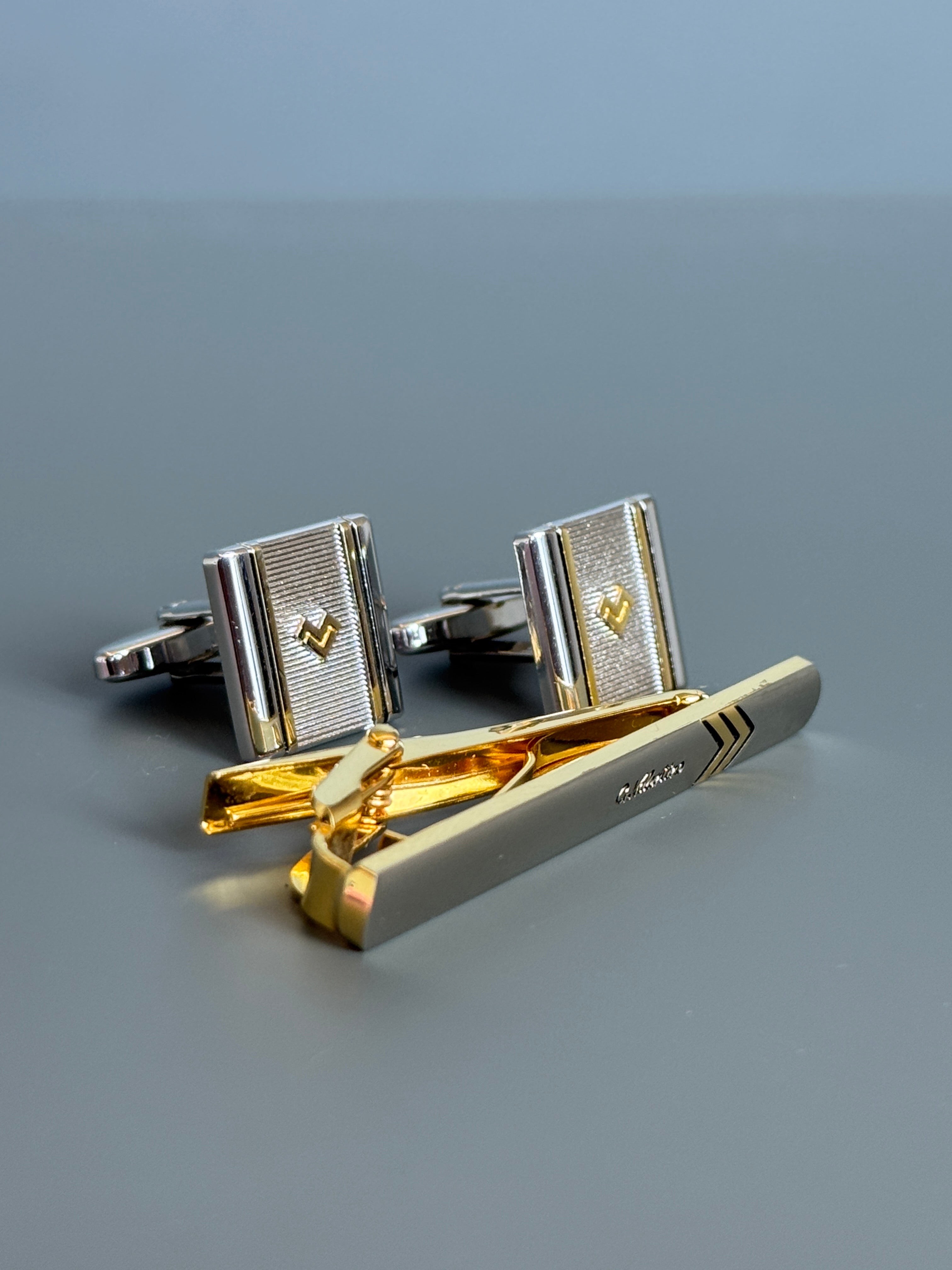 Giovanni Valentino Italy Men's Cufflink & Tie Clip Set - Gold & Silver Design - Stylish Men's Accessories