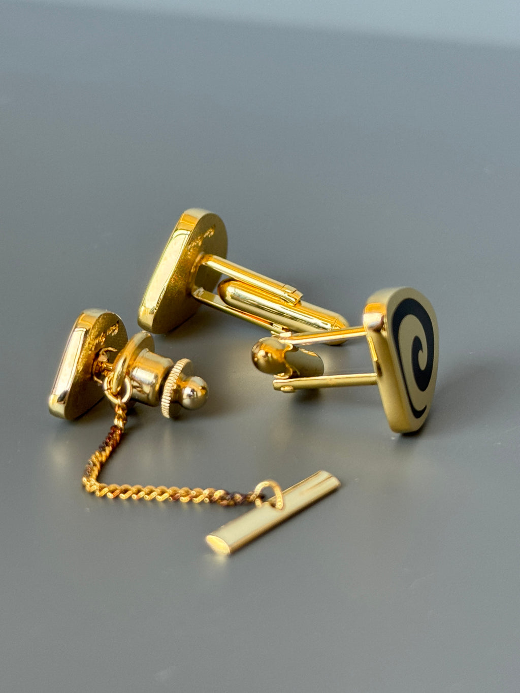 Pierre Cardin Paris Luxury Cufflink & Tie Pin - Stylish Men's Accessory