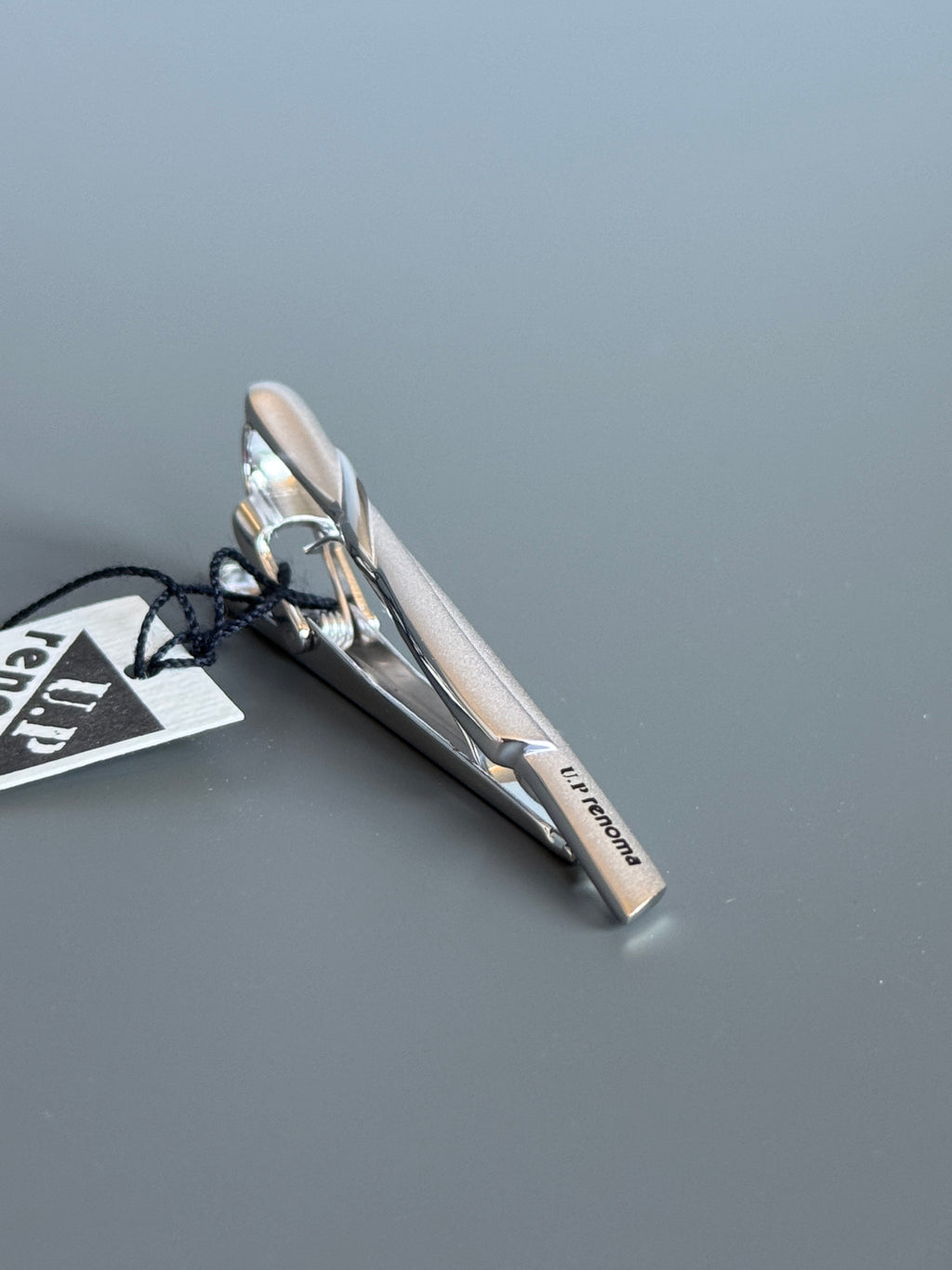 U.P Renoma Tie Clip - Minimalist Silver Tone Design (Vintage / Collectible)