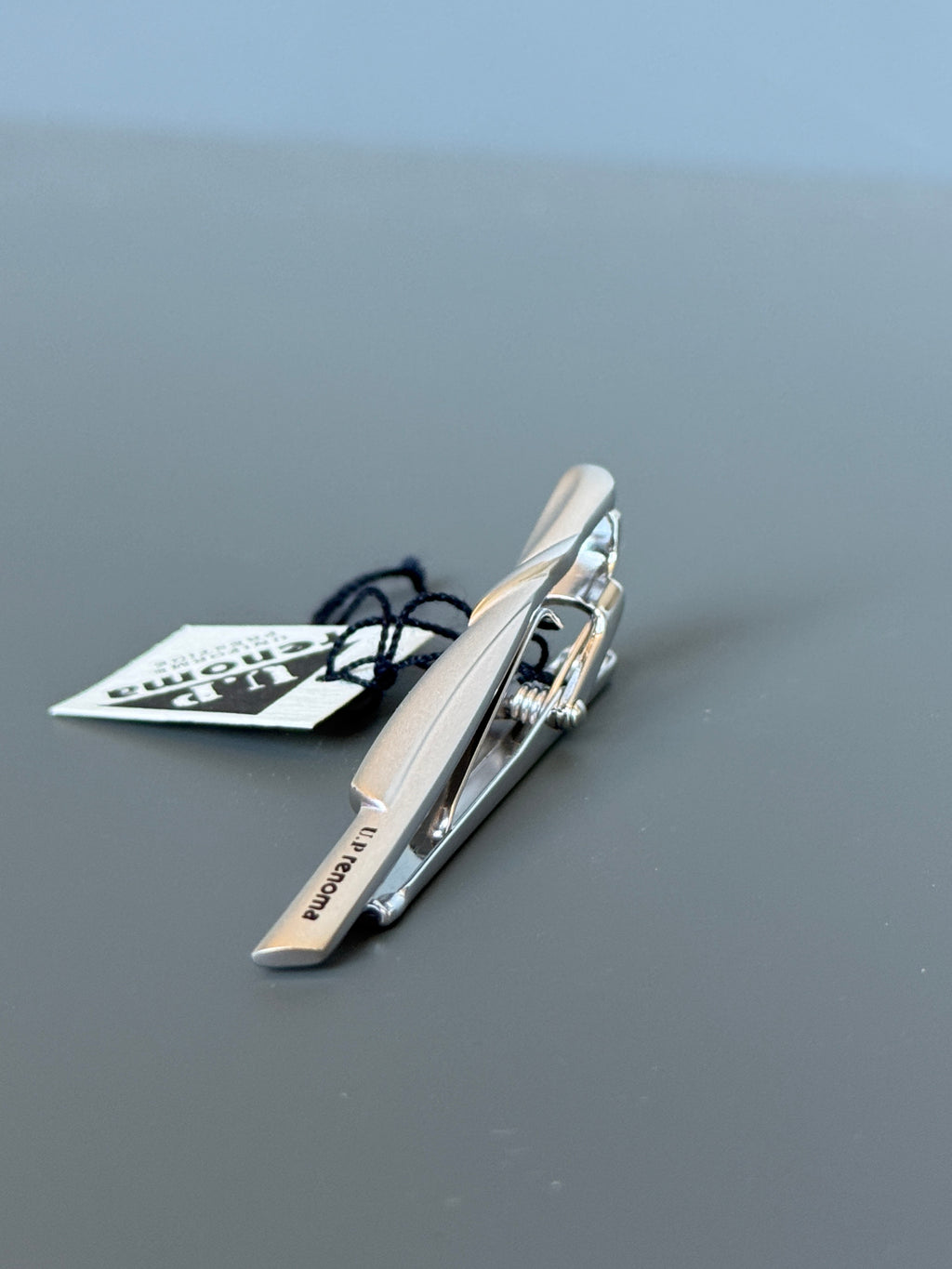 U.P Renoma Tie Clip - Minimalist Silver Tone Design (Vintage / Collectible)