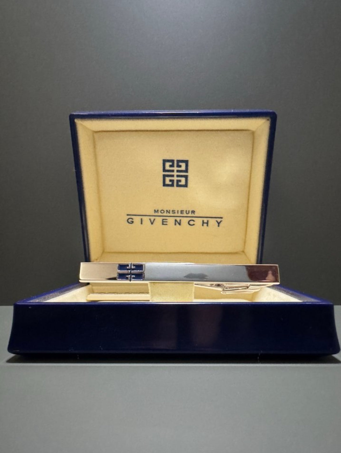 GİVENCHY TİE CLİPS ORIGINAL & NEW