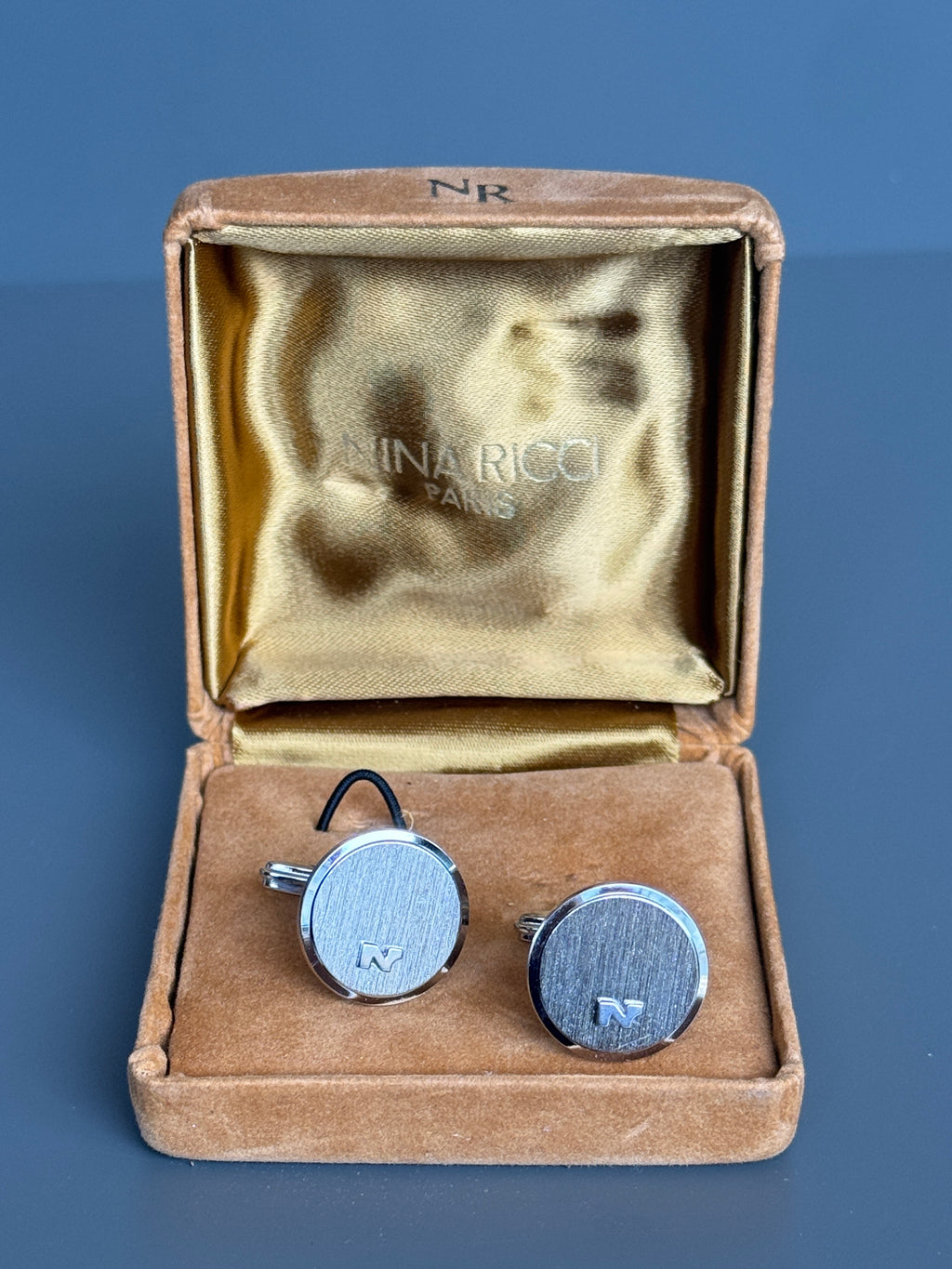 Nina Ricci Paris Silver Round Cufflink - Stylish Men's Accessory